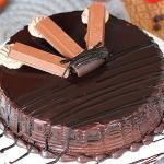 Kit Kat Cake